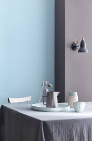 Pintura de interior de color gris neutro con acabado ultra mate indicada para decorar todo tipo de paredes y techos. Como Pintar Las Paredes De Gris
