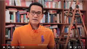 Contoh soal unsur intrinsik cerpen pilihan ganda beserta jawabannya contoh soal terbaru resensi novel 5 cm hallo sahabatnesia pada kesempatan kali ini kita akan membahas mengenai resensi novel 5 cm. Refly Harun Soal Kasus Novel Baswedan Kalau Bukan Pelaku Ya Jangan Dihukum
