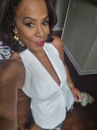 Hey girlies! 💕 Welcome to The Girl Code! Listen, I hope y'all find your  twin flame, your sis, or your next brunch bestie in here, because we're  that group. 💅🏽 So go