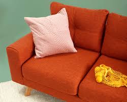 Eine professionelle reinigung kann bei polstermöbeln wunder wirken. Leistungen Polster Hero