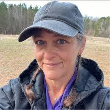 Ethan Willett's Instagram, Twitter & Facebook