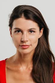 Elizaveta Ilyevskaya, 32, Minsk.Film and Theater talent. Official Website