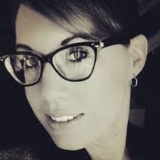 Colleen Richman's Instagram, Twitter & Facebook