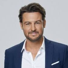 Tyler Hynes or Trevor Donovan க.ர.க han !SOMYST ማህሔራ cr nk HGA OVIE llm