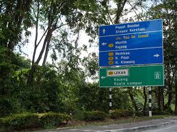 Ketika anda mencari alamat dengan jika anda ingin membuat papan nama jalan yang akan ditempatkan di jalan raya. Setiap Huruf Warna Bentuk Pada Signboard Di Jalan Raya Ada Maksud Tersendiri Rujuk Sini
