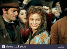 In 1862, amsterdam vallon returns to the five points area of new york city seeking revenge against bill the butcher, his father's killer. Gangs Of New York Diaz Stockfotos Und Bilder Kaufen Alamy