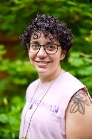 Rachel Edelman's Instagram, Twitter & Facebook