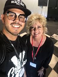 Shauna Murray (@Creative1Shauna)