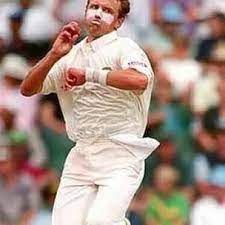 White Cream On Cricketers Face Why Use It Is It Safe Cricket Mastery