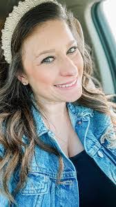 Erin Hackenberg's Instagram, Twitter & Facebook