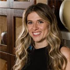 Caitlin Greaney's Instagram, Twitter & Facebook