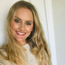 Alisa Werner's Instagram, Twitter & Facebook