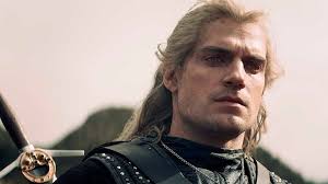 Под конец года мир сериалозависимых разделился на тех, для кого новейшая телеверсия культовой . Vedmak Kakim Poluchilsya Serial Na Osnove Kultovogo Fentezi Stati Na Kinopoiske