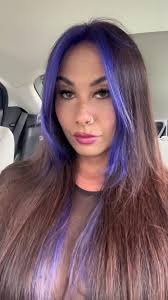 @lexipartell: "I didn’t realise how damaging bleaching my hair every few  weeks was until I saw a little rats tail emerge at the base of my hair  because strands were snapping. My hairdresser has always ...