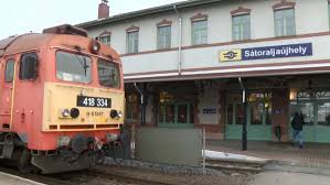 Всегда свободные номера и выгодные цены. Ez Egy Rossz Vicc Budapest Satoraljaujhely Vonattal Olkt Net