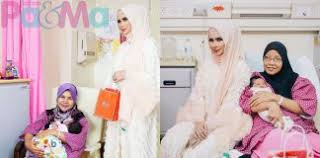 Sebagai seorang penyanyi ,kena la peka cara berpakaian di majlis kawen. Rozita Che Wan Archives Pa Ma