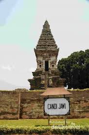 Sejarah kerajaan singasari berawal dari daerah tumapel, yang kertanegara (12681292) kertanegara adalah raja singasari terakhir dan terbesar karena. Candi Jawi Peninggalan Raja Singasari