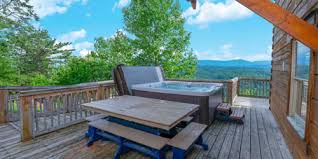 Located just off of scenic wears valley road, the cabin is easy to find and centrally located to all the great smoky mountain area attractions! Smoky Mountain Secluded Cabin Rentals In Pigeon Forge Gatlinburg
