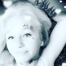 Can fruit flies be stored in the fridge?