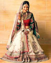 Bride And Jewellery Https Www Facebook Com Femininebeautyworld Indian Bridal Outfits Indian Wedding Outfits Indian Bridal Dress