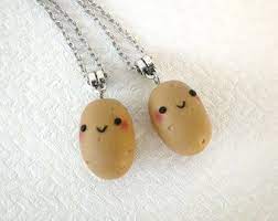 S Mores 3 Friends Necklace Miniature Food Jewelry Clay Etsy Friend Necklaces Bff Necklaces Friendship Necklaces