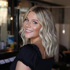 Sasha Bray's Instagram, Twitter & Facebook