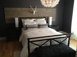 Epingle Par Melanie Godin Sur Idees Deco Tete De Lit Bois Deco Chambre Decoration Maison