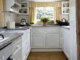 Small White Traditional Kitchen Ideas Small Kitchen Ideas Stylish Small Kitchen Kitchen Remodel Galley Kitchen Design Creative ways to make space more valuable.