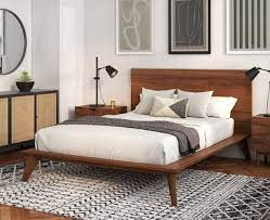 Nov 18, 2019 · desain kamar tidur minimalis selain sebagai tempat beristirahat, kamar tidur juga ruangan yang bersifat pribadi maka desain kamar tidur juga harus di buat senyaman mungkin. 11 Desain Tempat Tidur Minimalis Desain Minimalis Ternyata Keren Banget Rumah123 Com