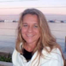 Amanda REICHELT-BRUSHETT