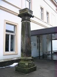 Oberlichthalle in der villa) und der 100 jahre später angebauten ausstellungshalle. Daniel Poppelmann Haus Stadtische Kunsthalle Herford