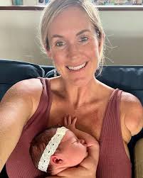 The last couple of weeks with Alaya have been so sweet! We love our sweet  little girl!!! 👼🏽💖✨