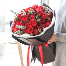 Flowers shipped in gift box. China Flowers Delivery Send Flowers To China By Local Florist Flowers Rose