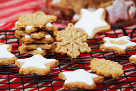 Gateaux Ou Biscuits Etoiles De Noel Recette Facile Hervecuisine Com