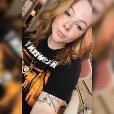 I've never been more scared in my ENTIRE life.... 😅 He wanted that  earring! He wanted luxury!