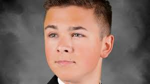 Roselyn Perez's Instagram, Twitter & Facebook