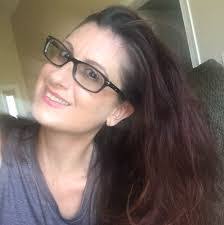 Logan Kaufman's Instagram, Twitter & Facebook