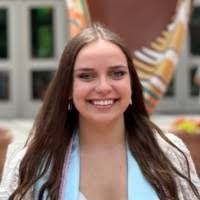 Sophie Sauer's Instagram, Twitter & Facebook