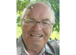 Carlton Oakes's Instagram, Twitter & Facebook