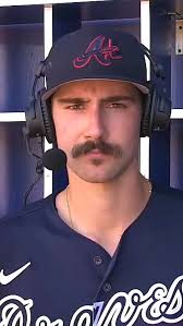 🚀 Swinging into greatness! 🏃‍♂️ Analyzing Ken Griffey Jr.'s iconic  technique: Mastering the art of stride, keeping hands back for that 'rubber  band' tension, and unlocking power! 💪⚾️ #KenGriffeyJr #SwingAnalysis  #BaseballTechnique #PowerHitter #