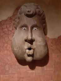 Location of item in locker