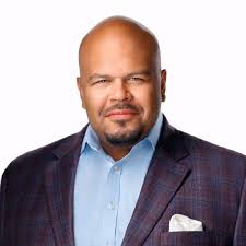 50 Sales Leaders to Learn From in 2022