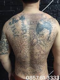 Hình xăm cá chép hóa rồng độc đáo, uy vũ. Ä'e Hinh Ca Chep VÆ°á»£t VÅ© Triá»u Ca Tattoo Studio Facebook