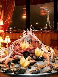 Chez Francis Paris Vous Avez La Possibilite De Commander Un Plateau De Fruits De Mer Plateau De Fruits Fruits De Mer Plateau De Fruits De Mer