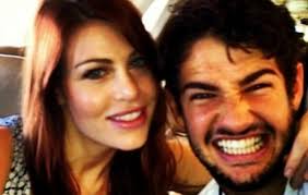Pato ha iniziato a giocare a calcio a 5 all'età di quattro anni. Alexandre Pato E Barbara Berlusconi Intimi In Sardegna