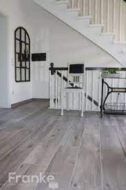 fliesen in holzoptik die optik des holzes mit der langlebigkeit und pflegeleichtigkeit der fliese vereint holzes fliesen wohnzimmer bodenfliese haus fliesen
