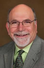 Lindsey Swope's Instagram, Twitter & Facebook