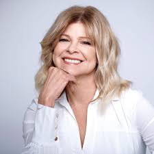 Nascida em setúbal, helena coelho é atriz, modelo e apresentadora de televisão. Photo By Helena Coelho Helenic Helena Isabel Atriz Facebook