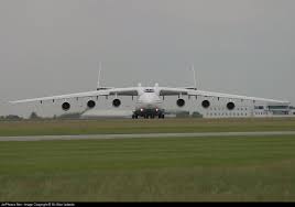 It also has the largest wingspan of any aircraft in operational service. Mechta Antonova An 225 Mriya Vozdushnoe Sudno Samolet Vertolety