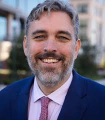 Nicole DeBorde Hochglaube